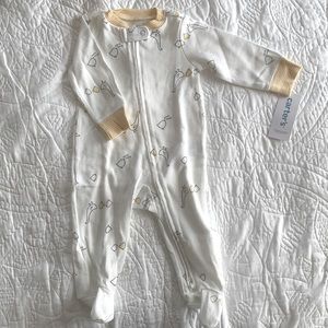 ☀️3 for $30☀️ Carter’s 6mo unisex NWT footie sleep and play